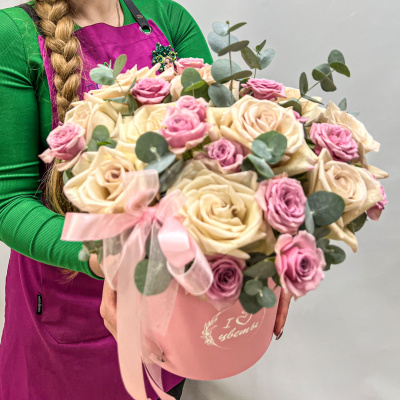 Коробка с розами "Дольче вита" N 45003