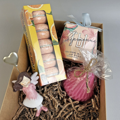 Подарочный бокс "Сочиняй мечты" бомбочки и соль для ванны, свеча 69388