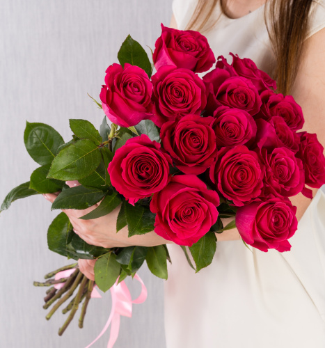 Роза розовая Эквадор 60 см ПОШТУЧНО арт. 2446