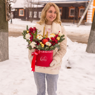 Коробка "Зимние узоры" со свечами и нобилисом N 72251